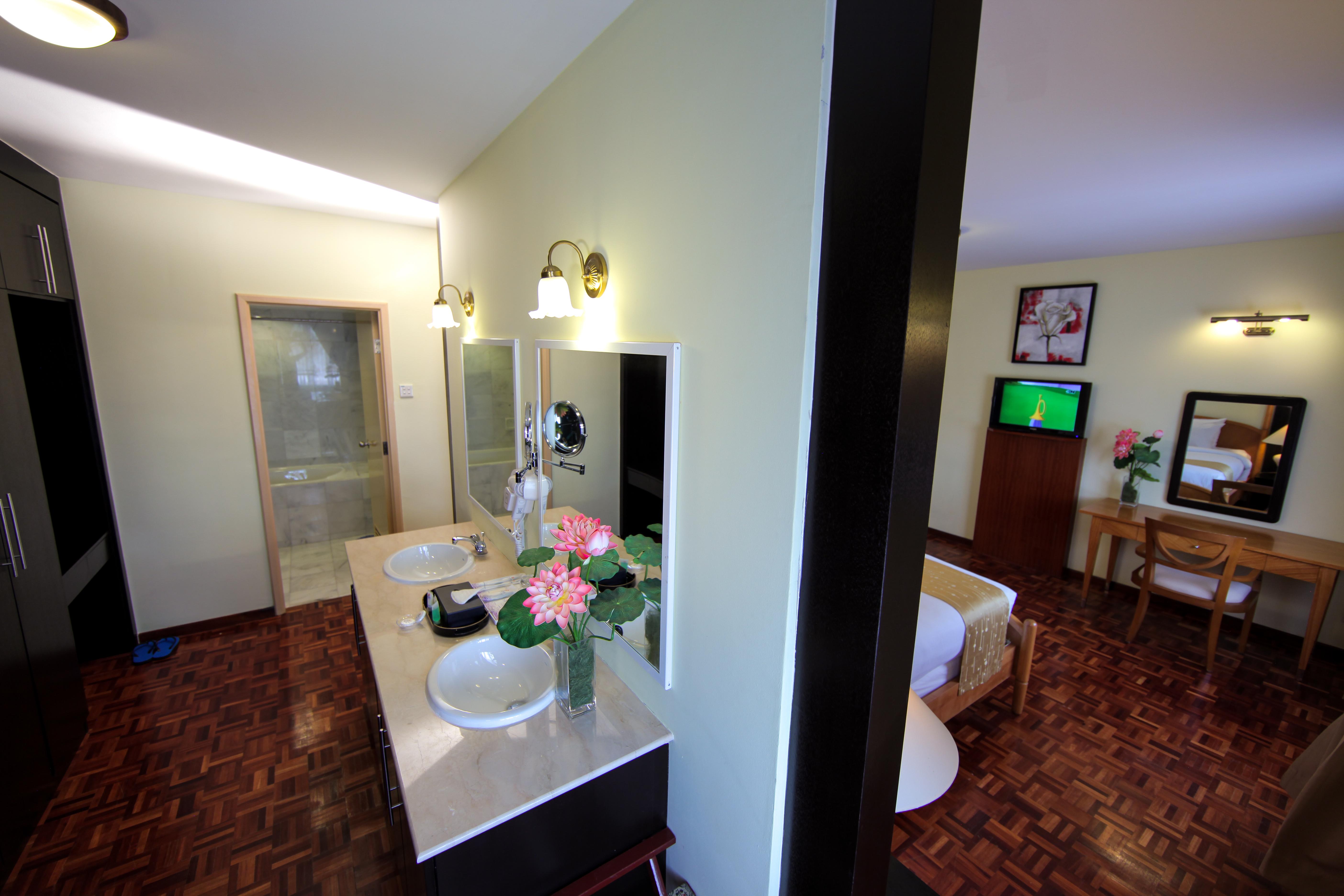 Lotus Desaru Beach Resort&Spa Bandar Penawar Exterior foto