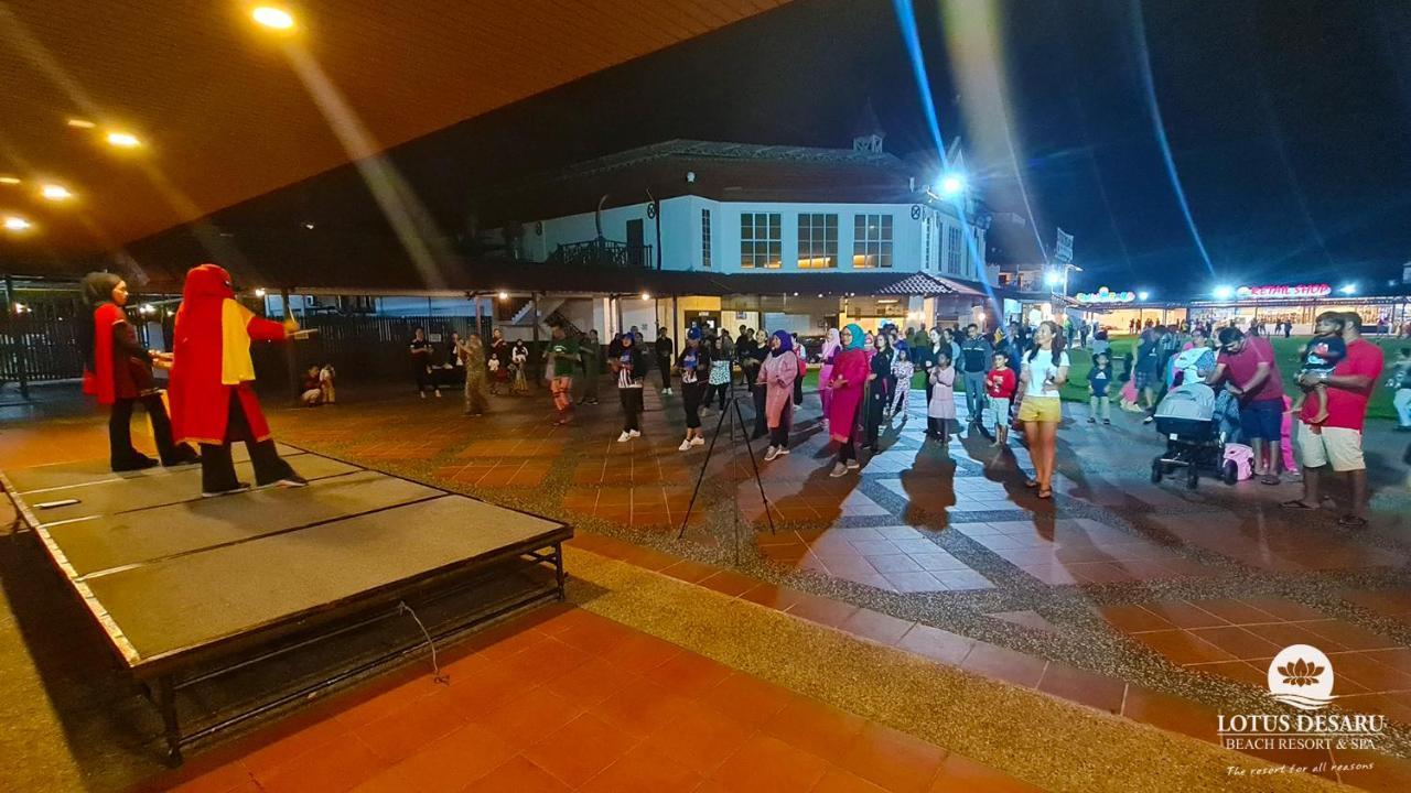 Lotus Desaru Beach Resort&Spa Bandar Penawar Exterior foto